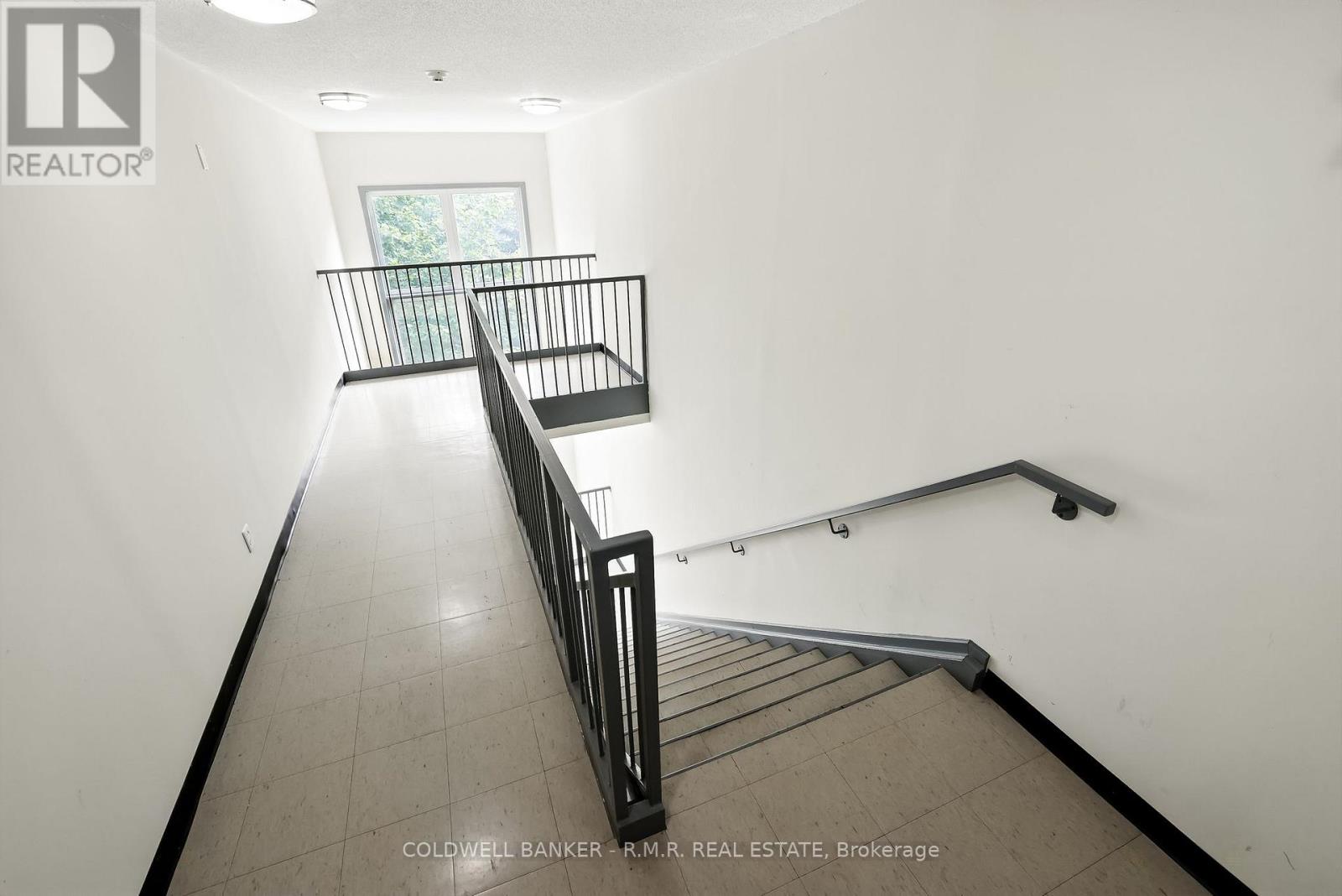 310 - 124 Aspen Springs Drive, Clarington, Ontario  L1C 0G8 - Photo 10 - E12513456