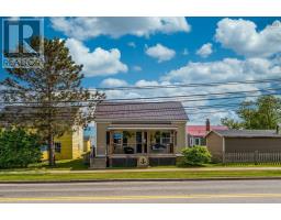 135 West River Road, Pictou, Nova Scotia