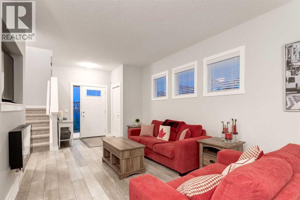 1136 Midtown Lane Sw, Airdrie, Alberta  T4B 4V8 - Photo 5 - A2261980