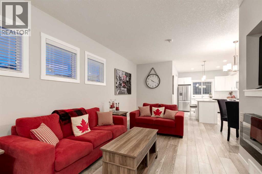 1136 Midtown Lane Sw, Airdrie, Alberta  T4B 4V8 - Photo 3 - A2261980