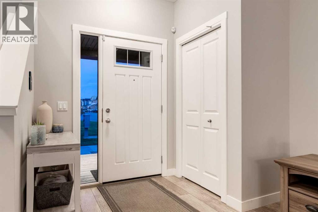 1136 Midtown Lane Sw, Airdrie, Alberta  T4B 4V8 - Photo 2 - A2261980