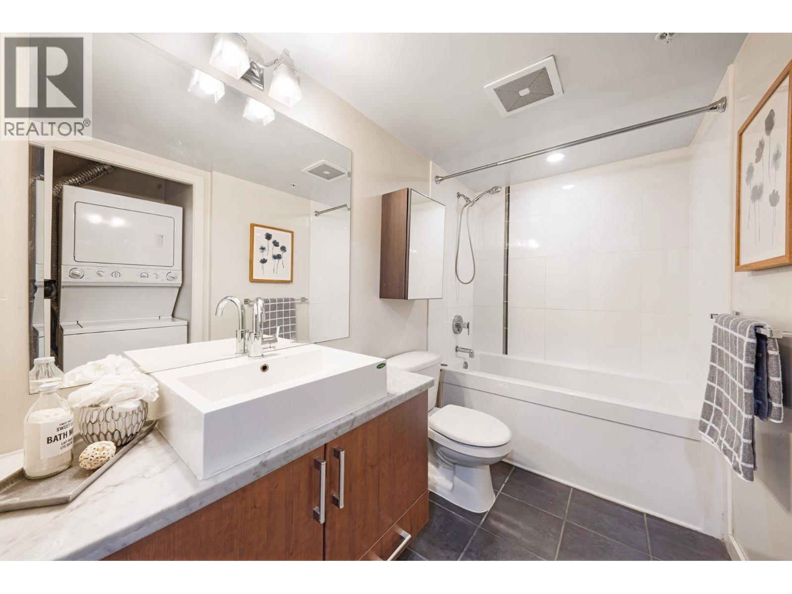 701 1068 W Broadway, Vancouver, British Columbia  V6H 0A7 - Photo 8 - R3064151