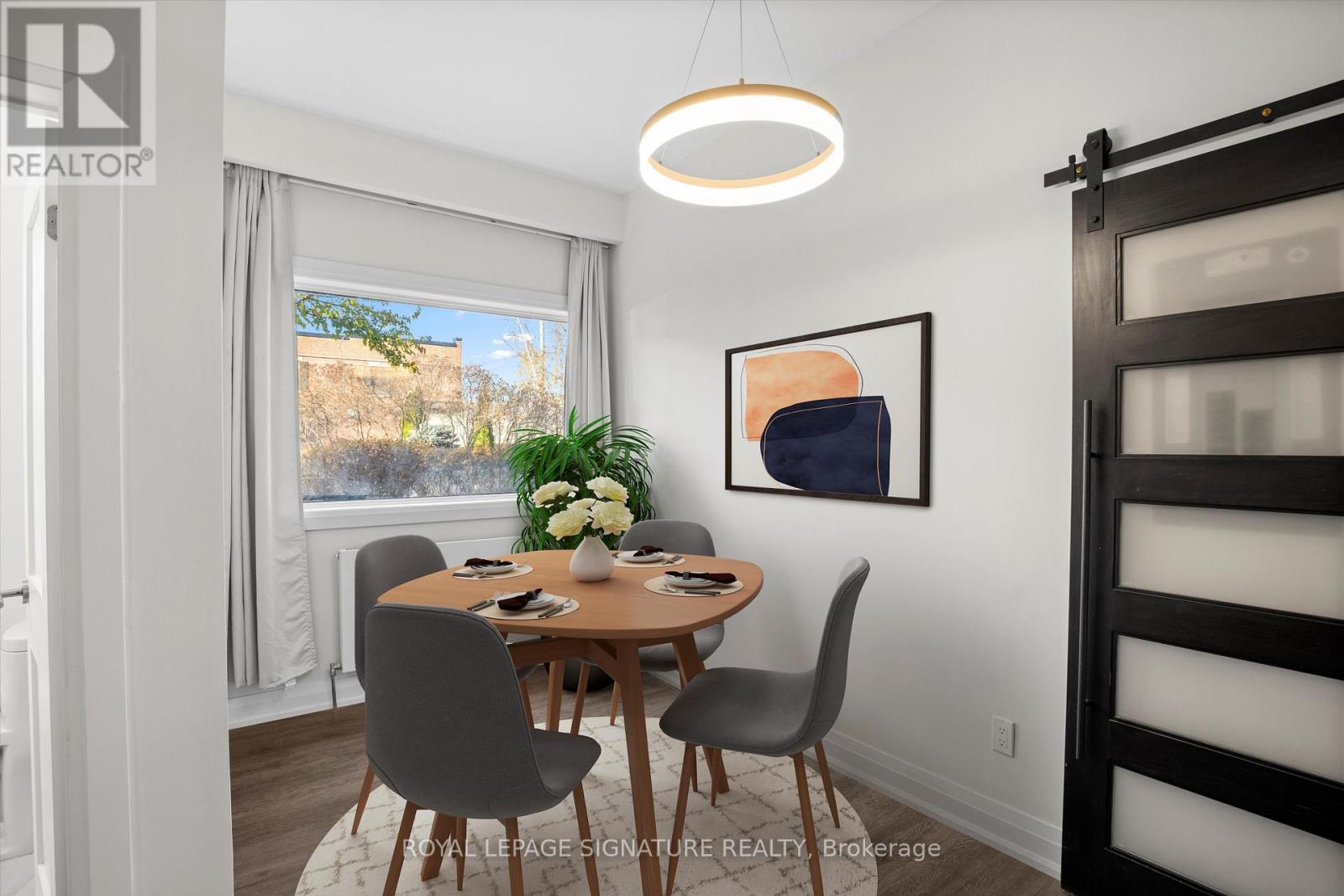 4 - 2563 Dundas Street W, Toronto, Ontario  M6P 1X6 - Photo 3 - W12513182