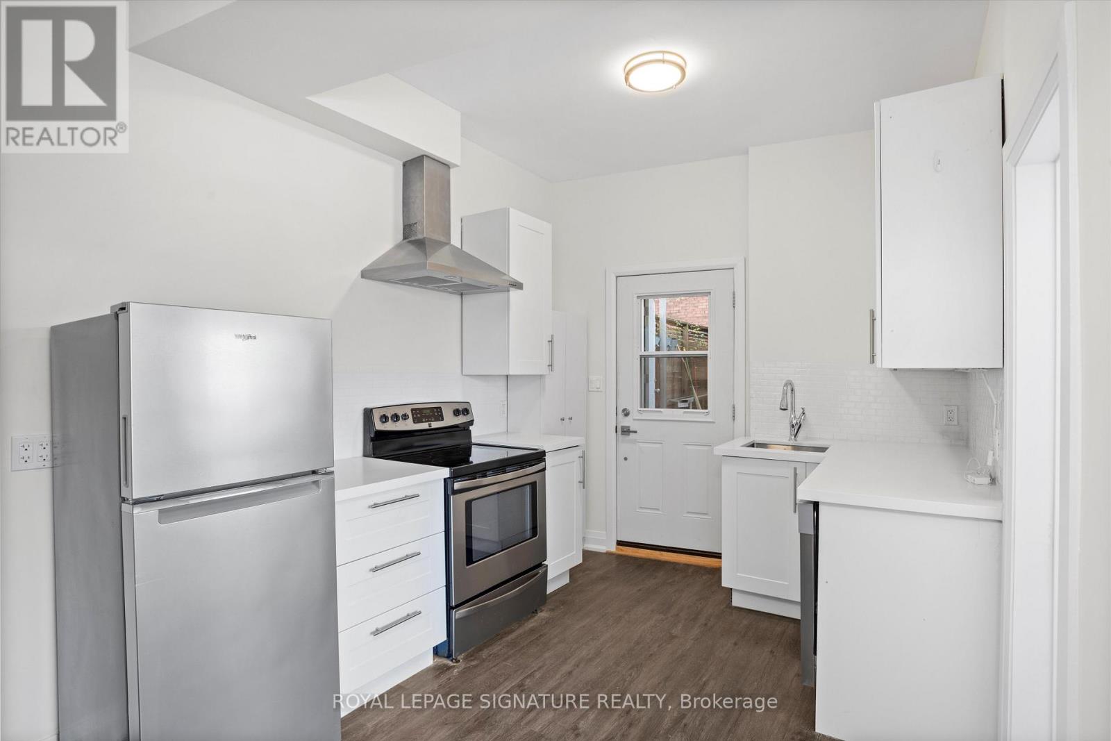 4 - 2563 Dundas Street W, Toronto, Ontario  M6P 1X6 - Photo 7 - W12513182