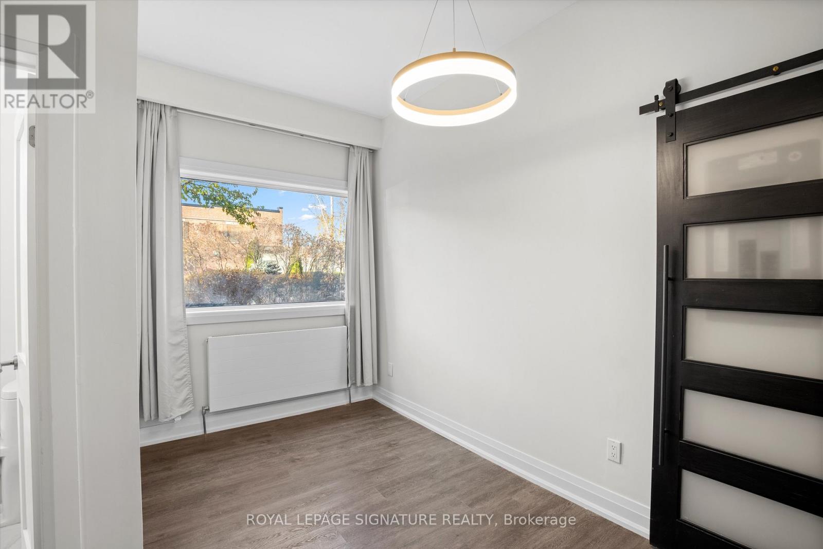 4 - 2563 Dundas Street W, Toronto, Ontario  M6P 1X6 - Photo 8 - W12513182