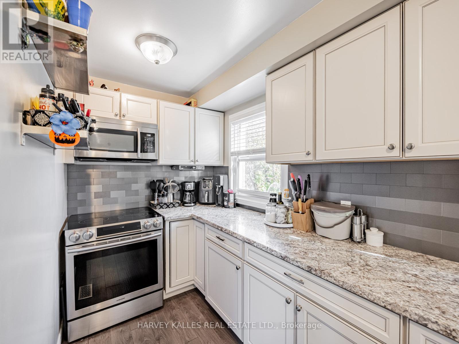 117 Eldomar Avenue, Brampton, Ontario  L6W 1R6 - Photo 12 - W12513196