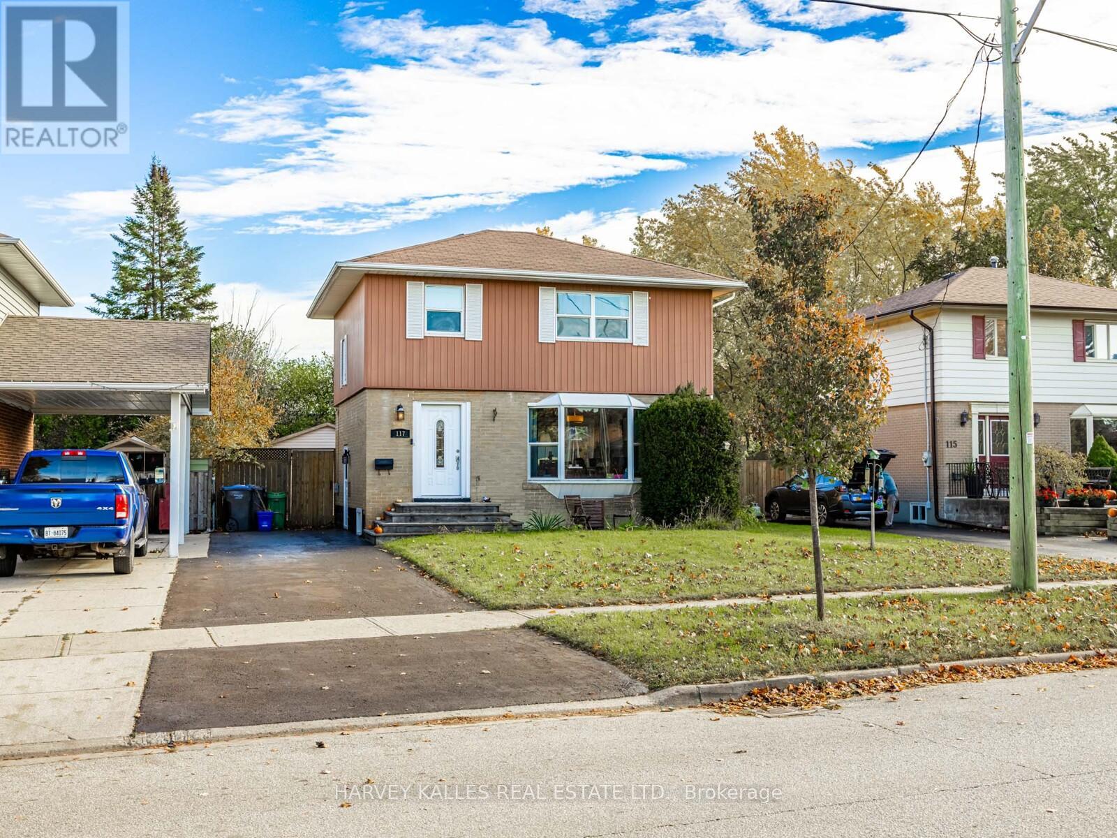 117 Eldomar Avenue, Brampton, Ontario  L6W 1R6 - Photo 2 - W12513196