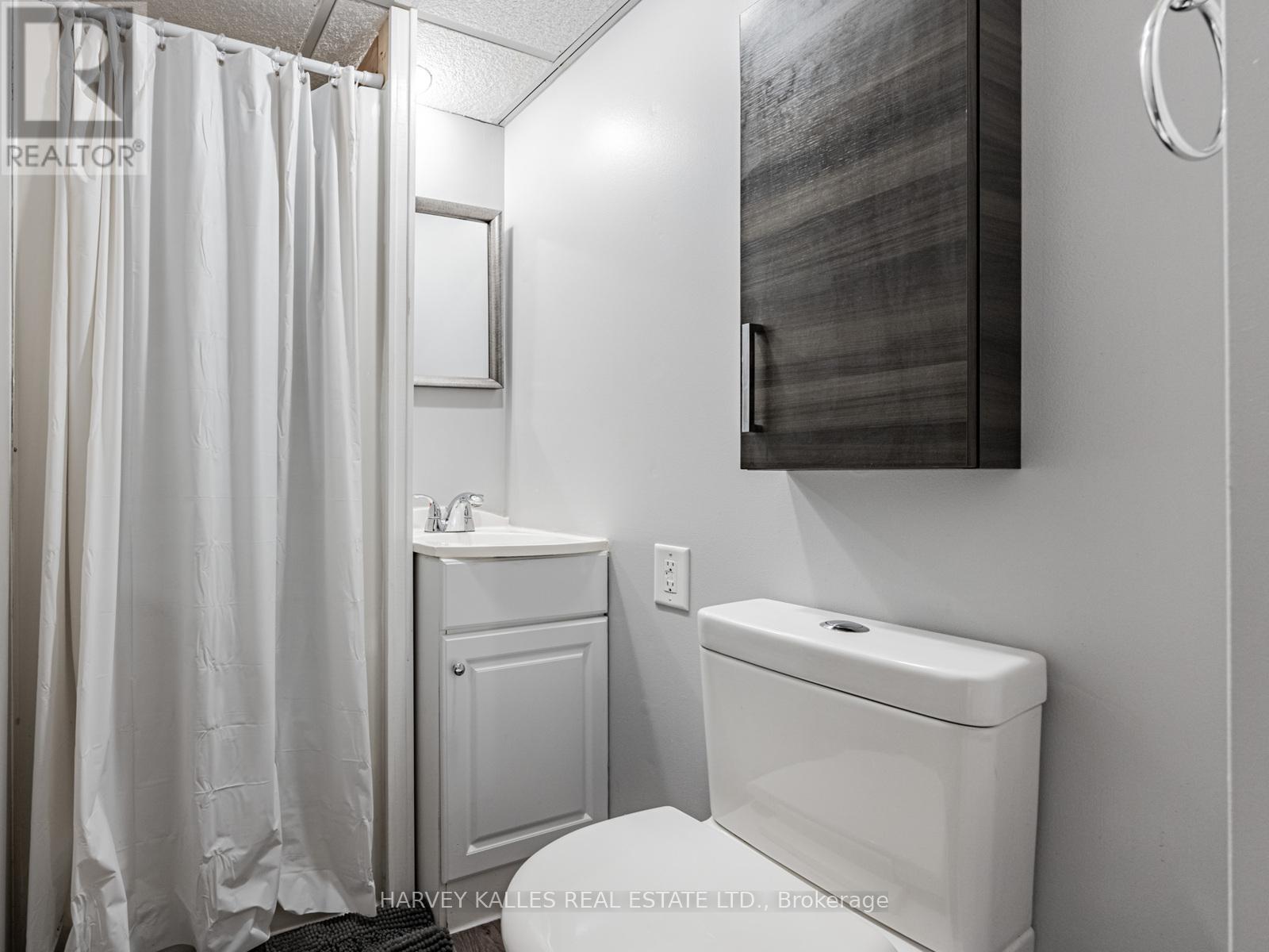 117 Eldomar Avenue, Brampton, Ontario  L6W 1R6 - Photo 23 - W12513196