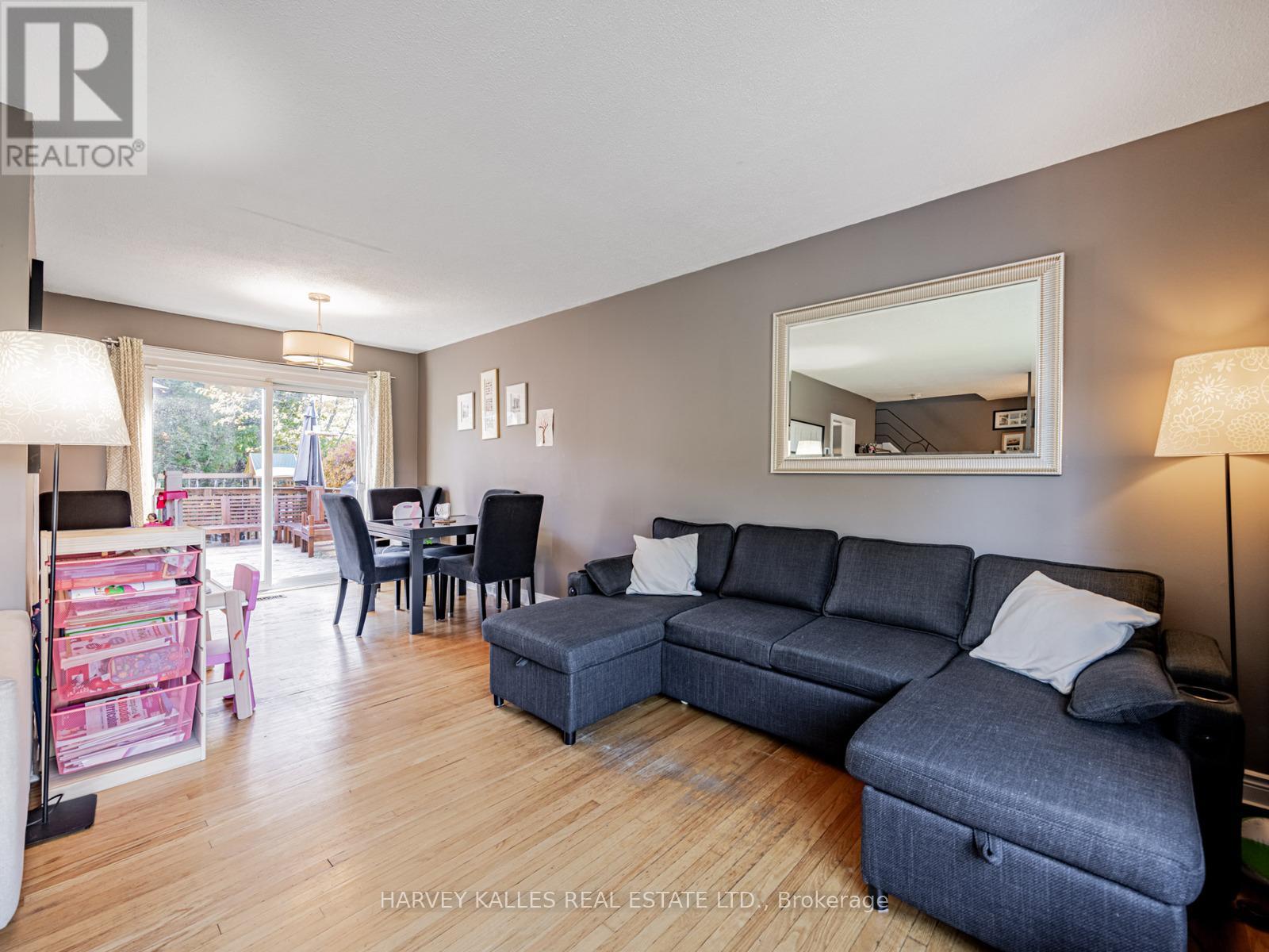 117 Eldomar Avenue, Brampton, Ontario  L6W 1R6 - Photo 7 - W12513196