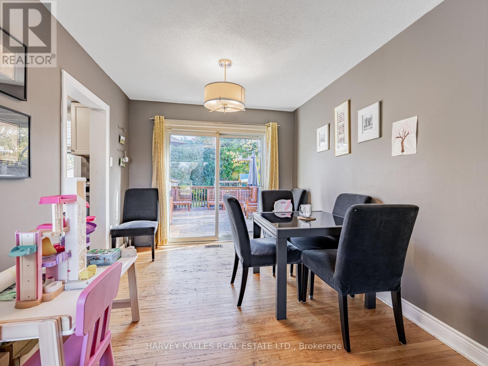 117 Eldomar Avenue, Brampton, Ontario  L6W 1R6 - Photo 9 - W12513196