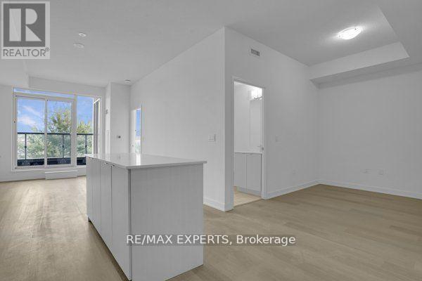 222 - 859 The Queensway W, Toronto, Ontario  M8Z 1N8 - Photo 4 - W12513204