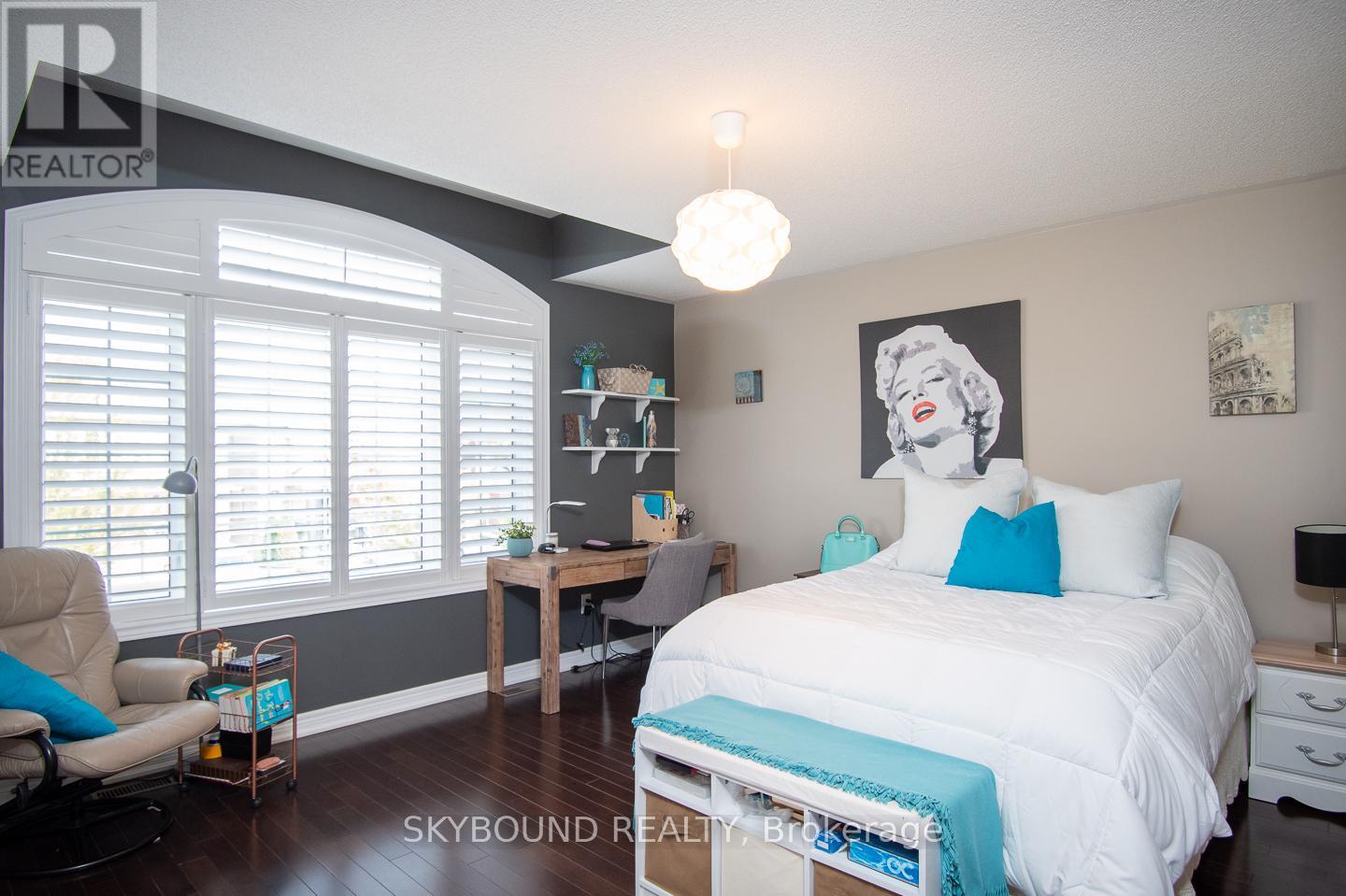 38 Silver Pond Drive, Halton Hills, Ontario  L7G 0G6 - Photo 22 - W12513248