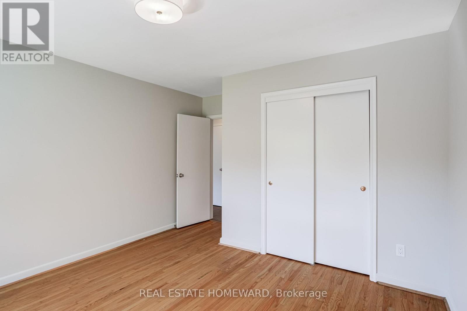 7 Jacinta Drive, Toronto, Ontario  M6L 1H6 - Photo 18 - W12513250