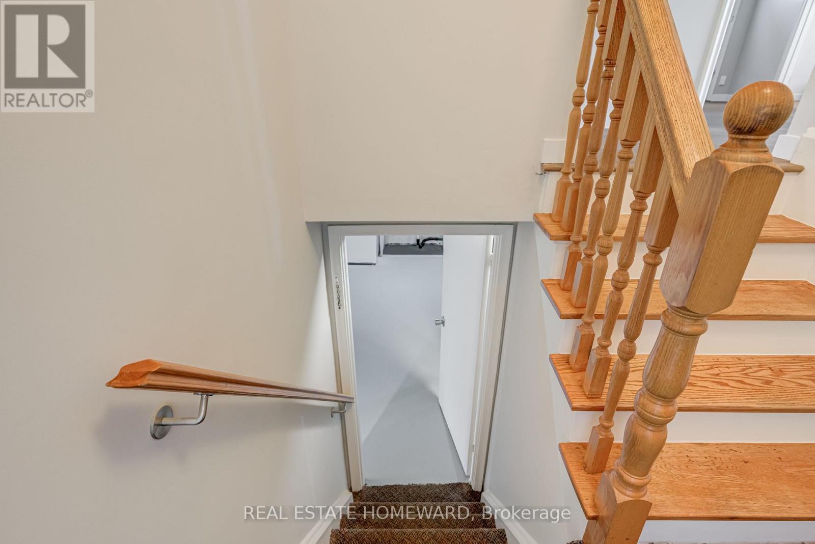 7 Jacinta Drive, Toronto, Ontario  M6L 1H6 - Photo 25 - W12513250