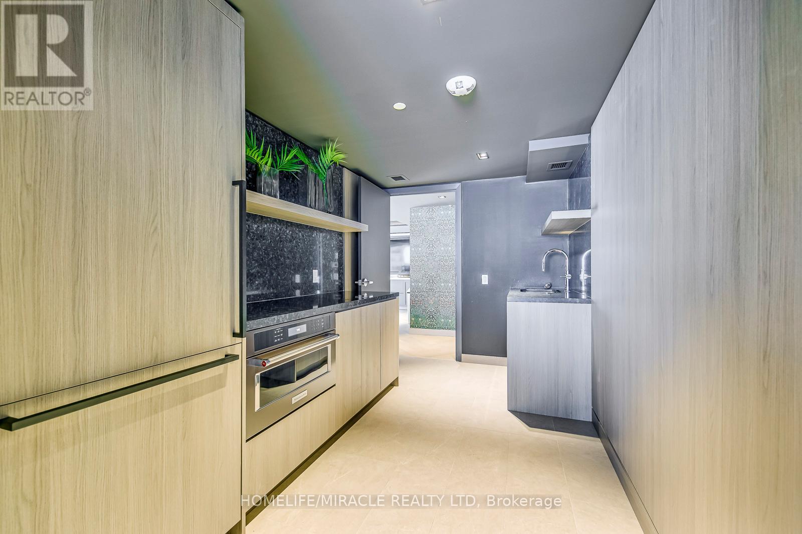 Lph10 - 405 Dundas Street W, Oakville, Ontario  L6M 5P9 - Photo 44 - W12513252