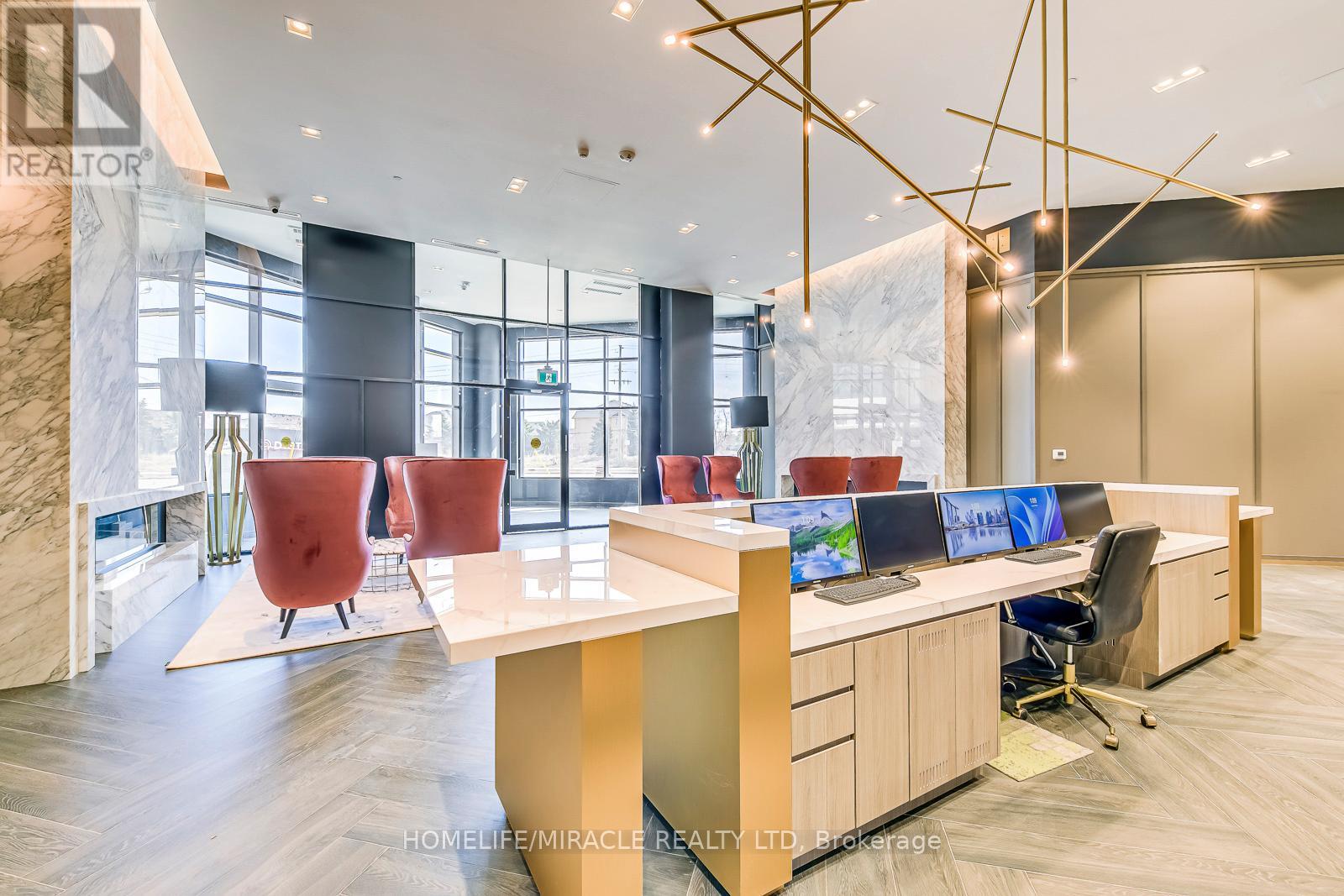 Lph10 - 405 Dundas Street W, Oakville, Ontario  L6M 5P9 - Photo 6 - W12513252