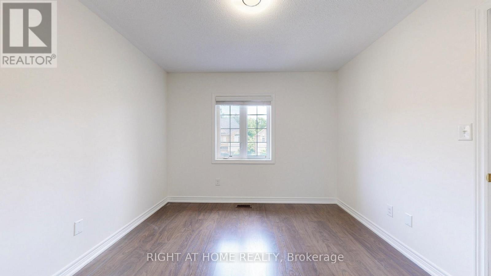 5592 Meadowcrest Avenue, Mississauga, Ontario  L5M 0N1 - Photo 31 - W12513272