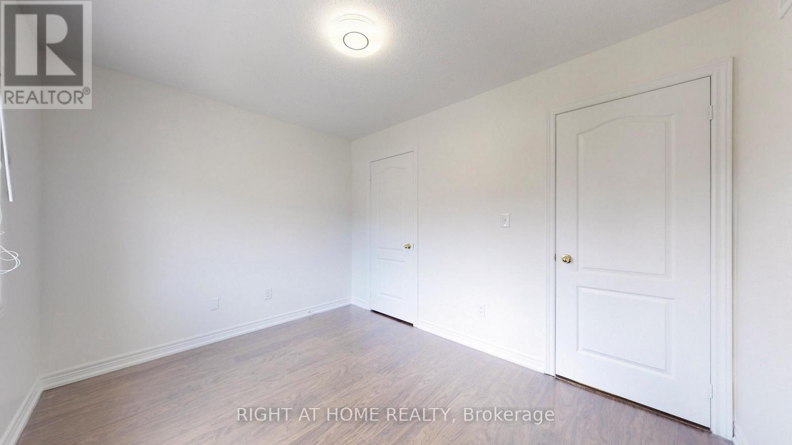 5592 Meadowcrest Avenue, Mississauga, Ontario  L5M 0N1 - Photo 40 - W12513272