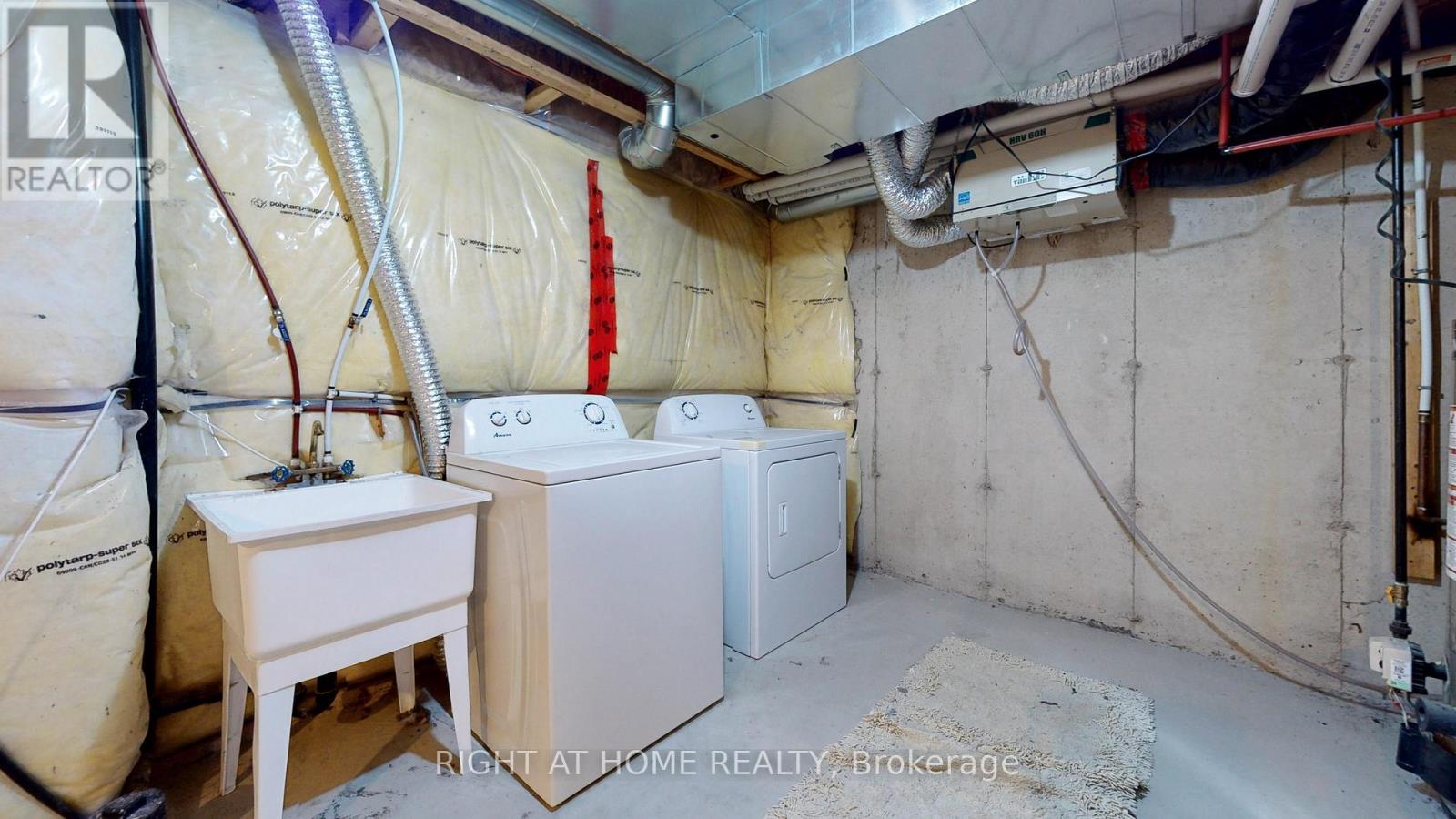 5592 Meadowcrest Avenue, Mississauga, Ontario  L5M 0N1 - Photo 47 - W12513272