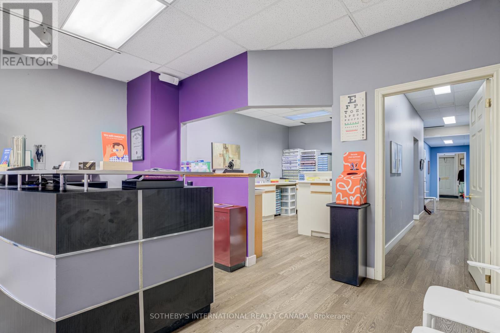 3000 Bloor Street W, Toronto, Ontario  M8X 1C2 - Photo 13 - W12513280