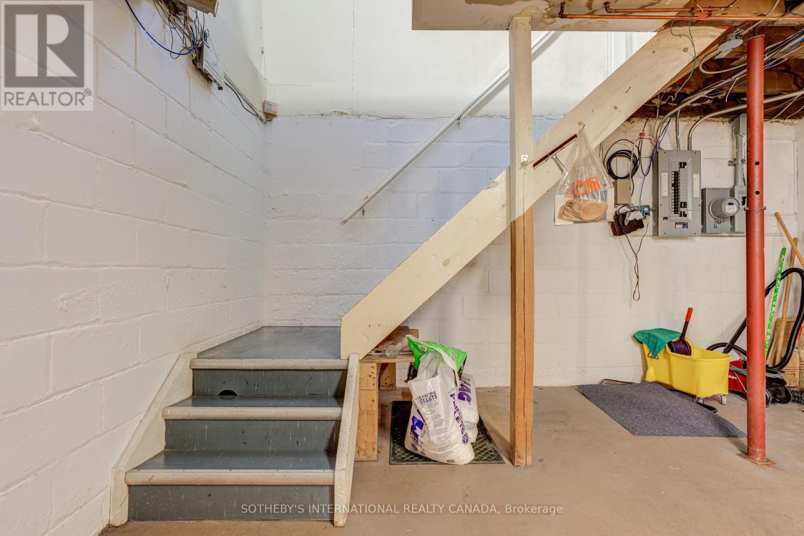 3000 Bloor Street W, Toronto, Ontario  M8X 1C2 - Photo 25 - W12513280