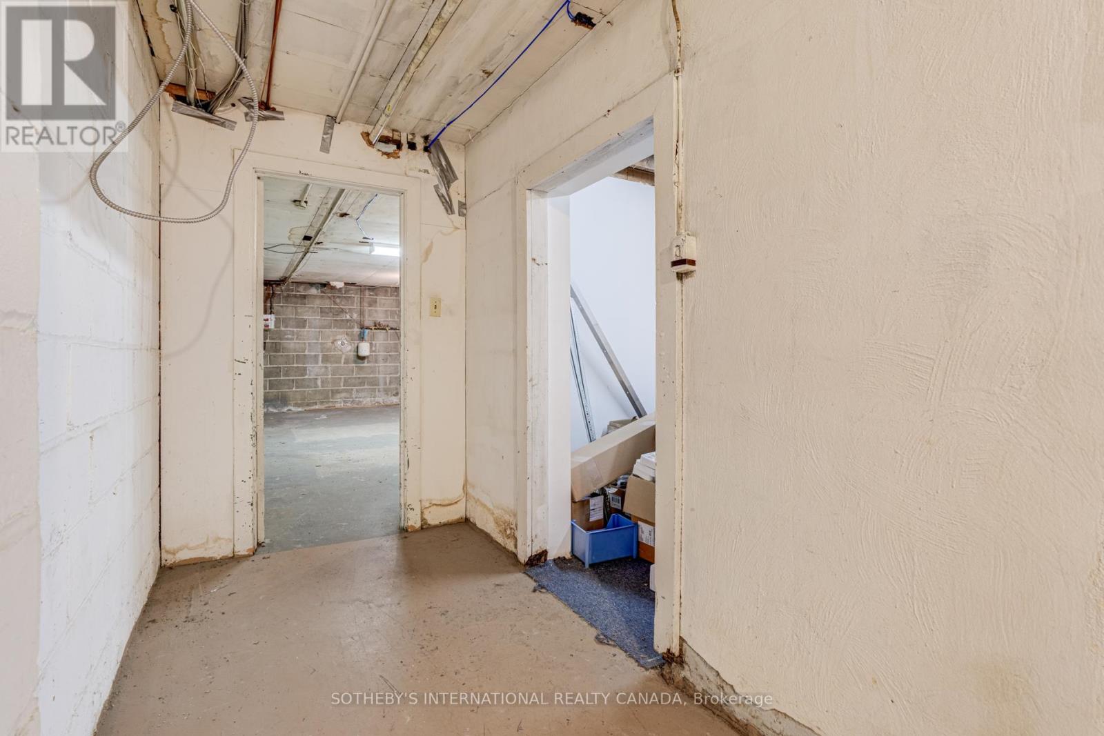 3000 Bloor Street W, Toronto, Ontario  M8X 1C2 - Photo 31 - W12513280