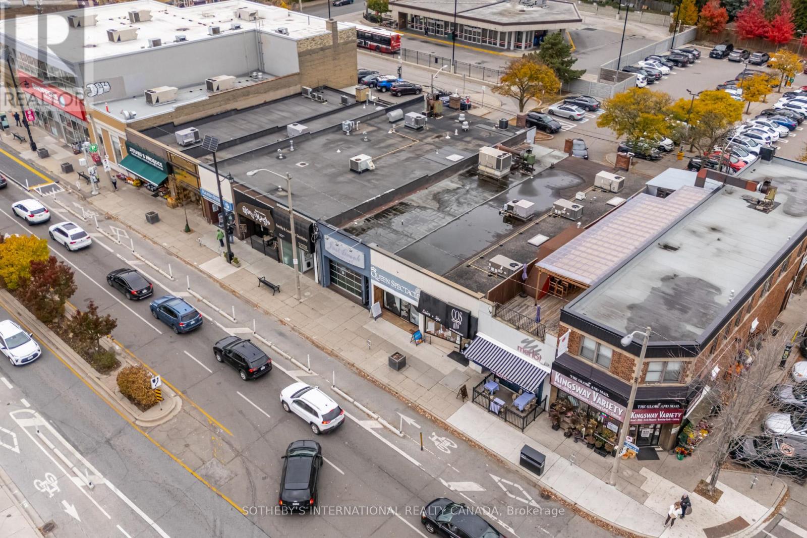 3000 Bloor Street W, Toronto, Ontario  M8X 1C2 - Photo 5 - W12513280