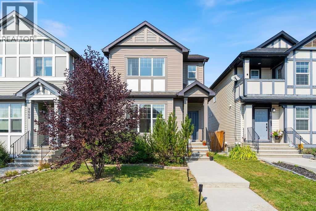 2013 New Brighton Park Se, Calgary, Alberta  T2Z 1B1 - Photo 1 - A2266917