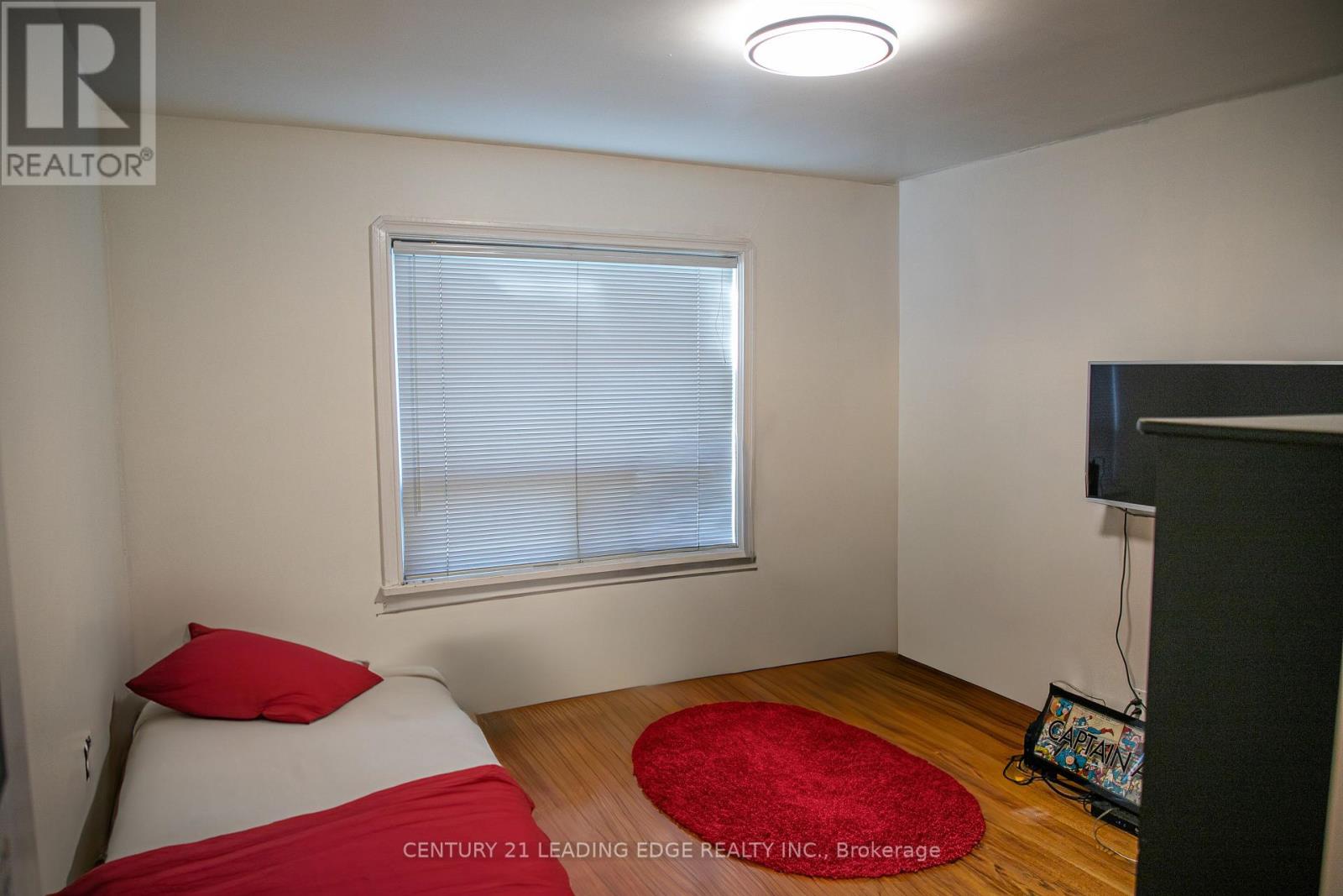 10 Yvonne Avenue, Toronto, Ontario  M3L 1C7 - Photo 13 - W12513330