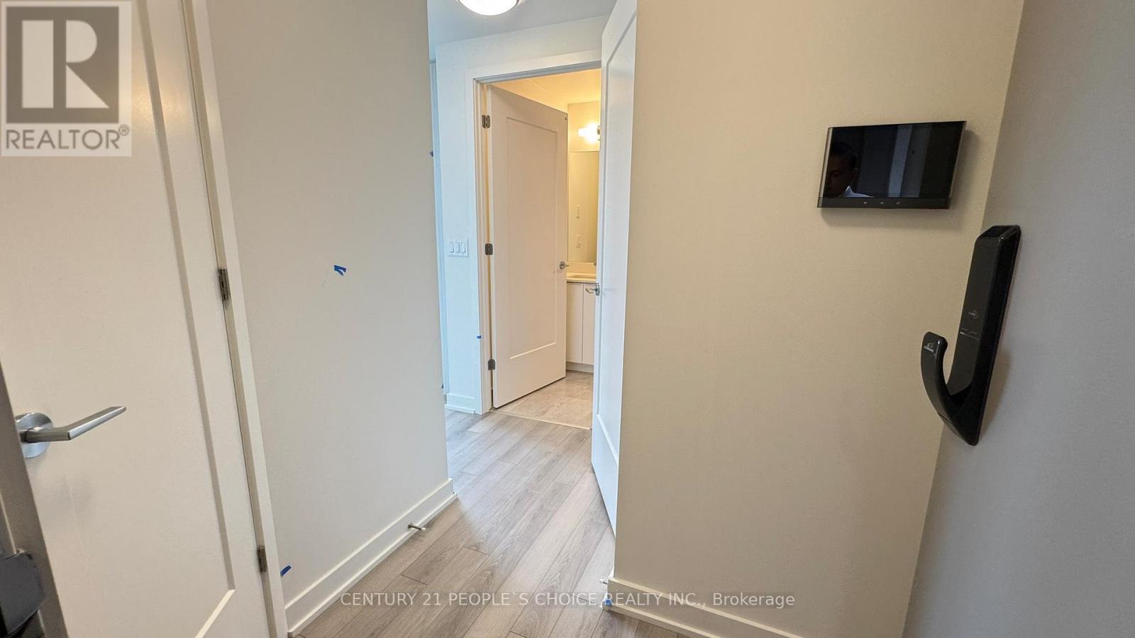 1803 - 3079 Trafalgar Road, Oakville, Ontario  L6H 8C5 - Photo 10 - W12513348