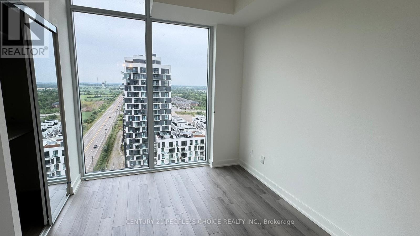 1803 - 3079 Trafalgar Road, Oakville, Ontario  L6H 8C5 - Photo 28 - W12513348