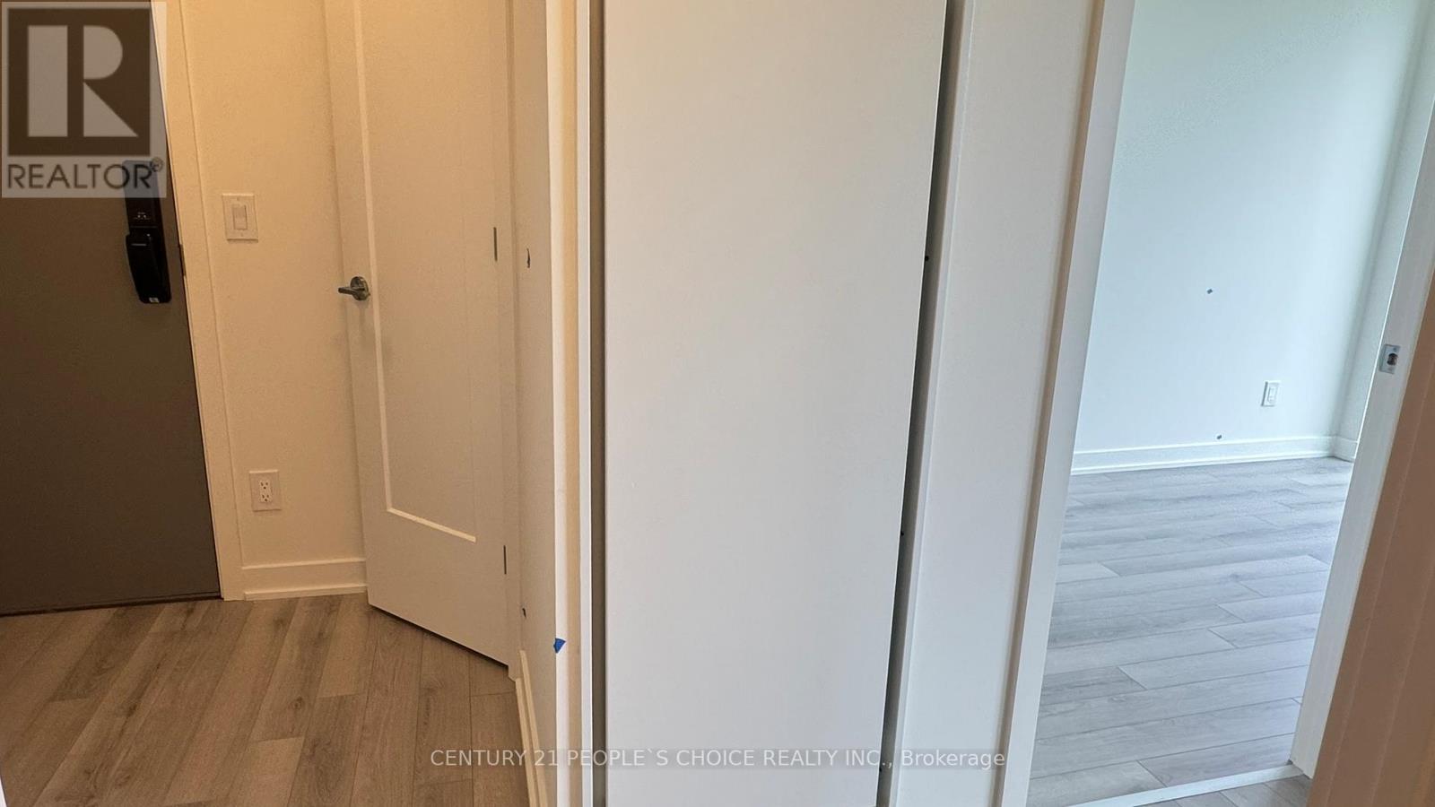 1803 - 3079 Trafalgar Road, Oakville, Ontario  L6H 8C5 - Photo 34 - W12513348