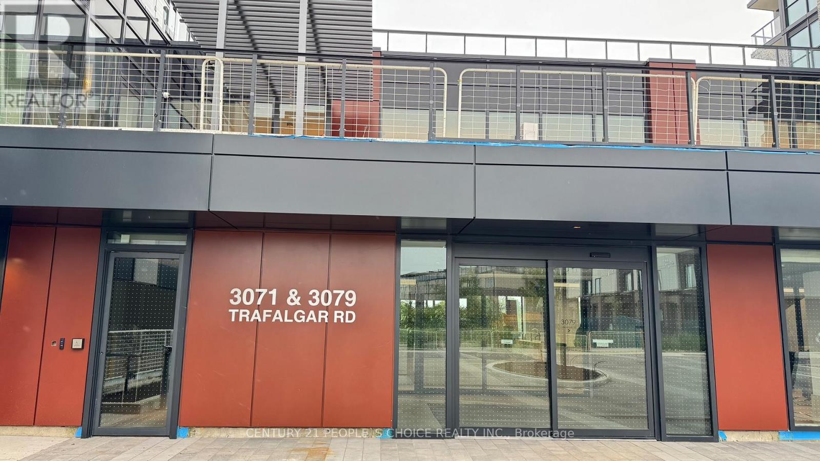 1803 - 3079 Trafalgar Road, Oakville, Ontario  L6H 8C5 - Photo 4 - W12513348