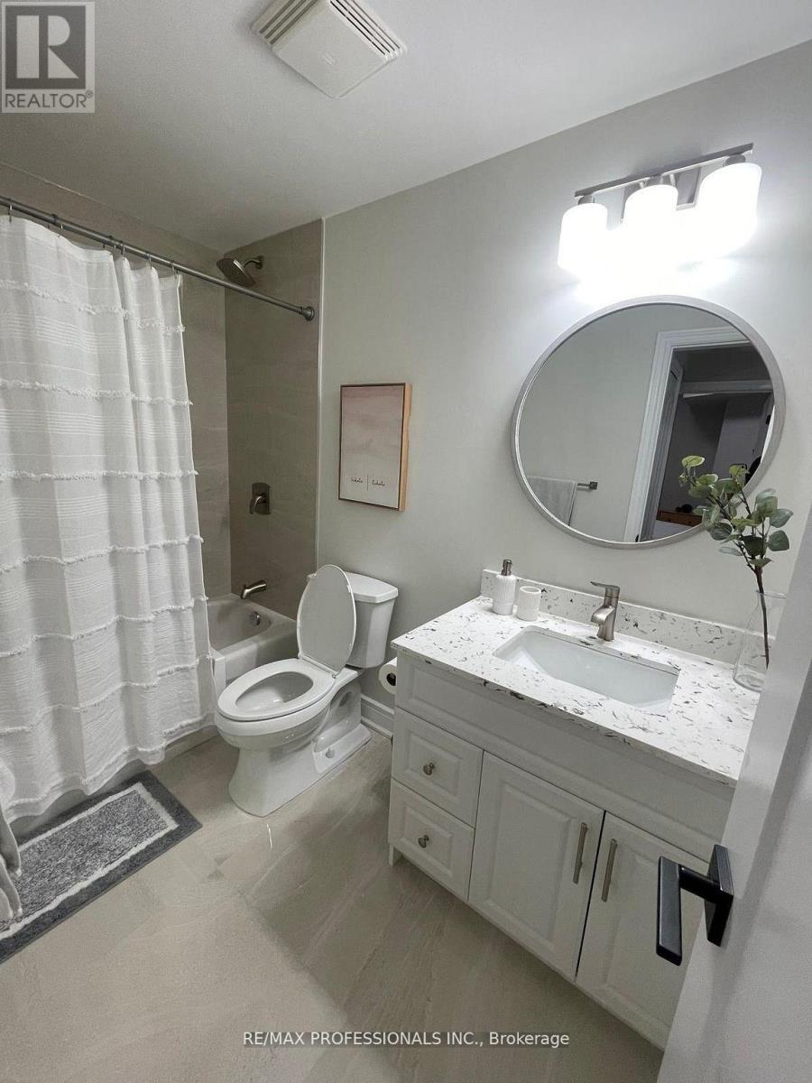 133 - 601 Shoreline Drive, Mississauga, Ontario  L5B 4K3 - Photo 9 - W12513352