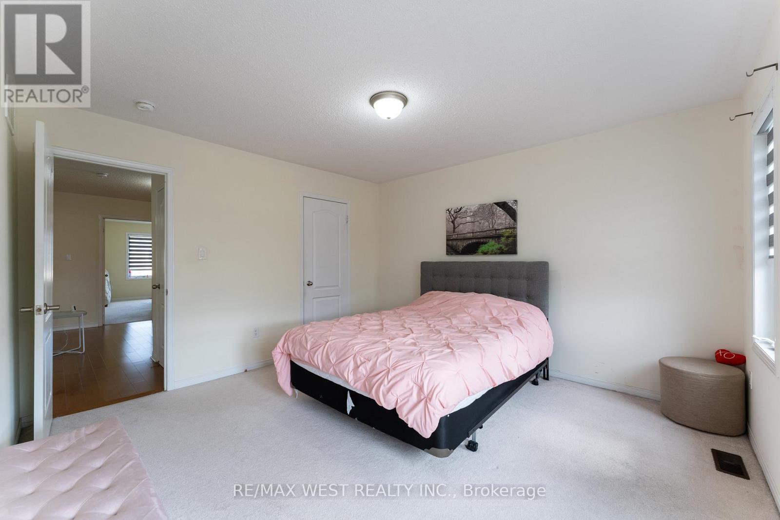 40 Yellowknife Road, Brampton, Ontario  L6R 3X4 - Photo 17 - W12513360