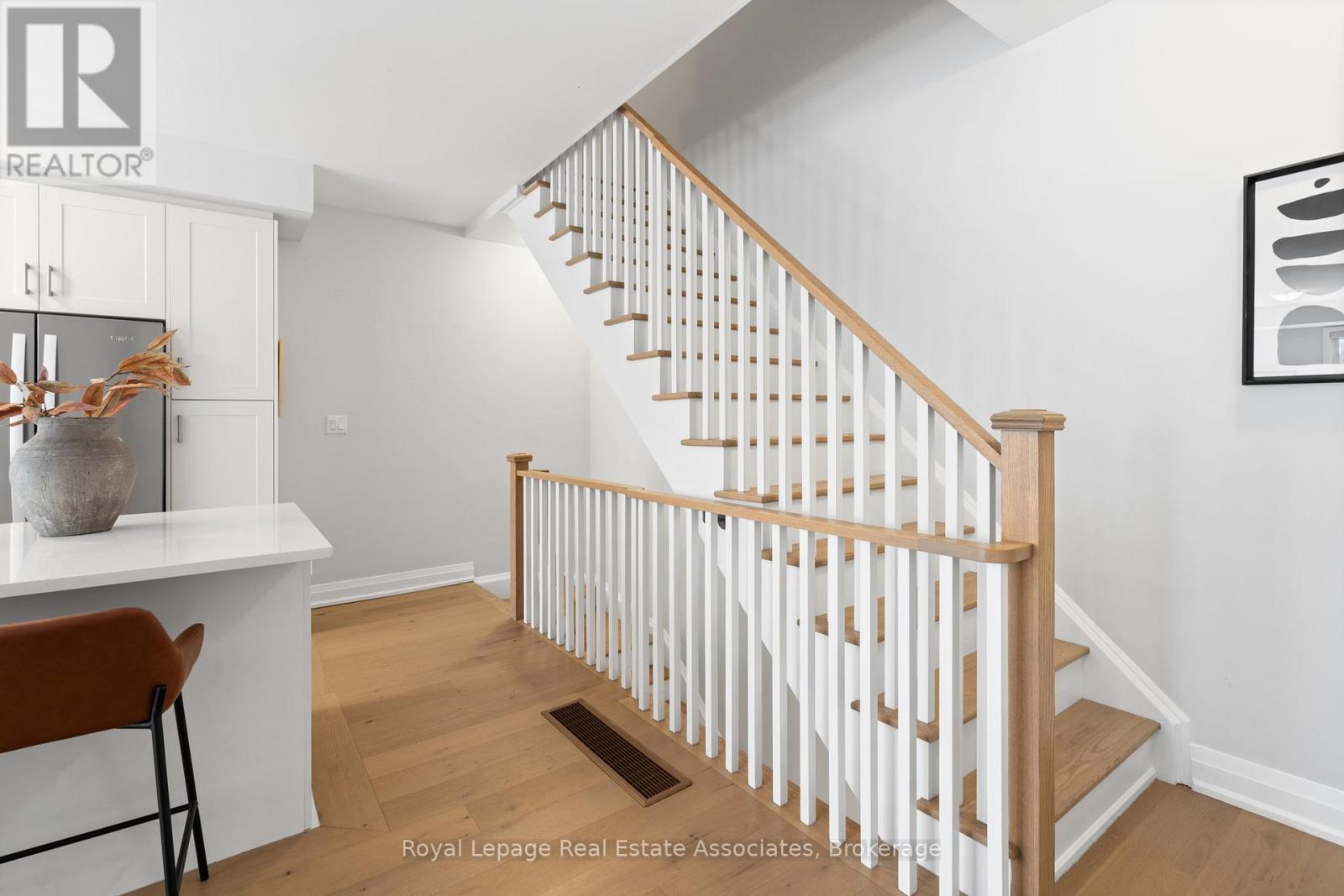 2459 Belt Lane, Oakville, Ontario  L6M 5L9 - Photo 23 - W12513392