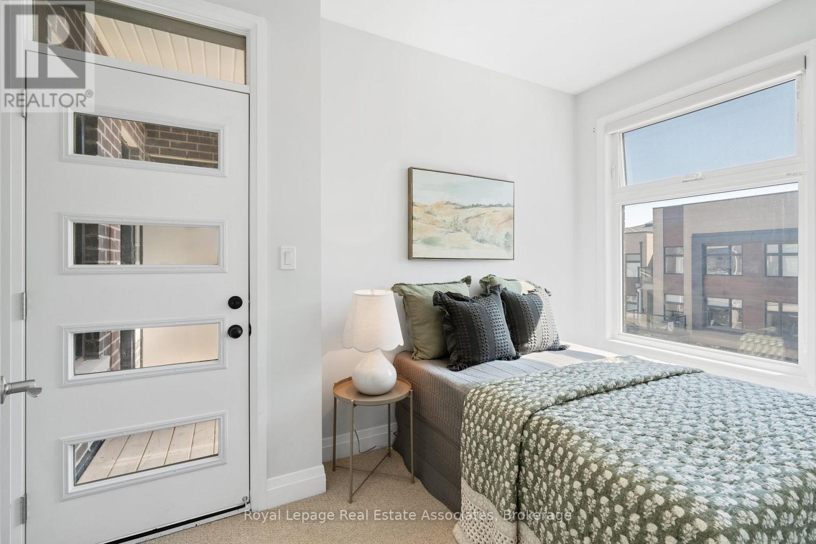 2459 Belt Lane, Oakville, Ontario  L6M 5L9 - Photo 32 - W12513392