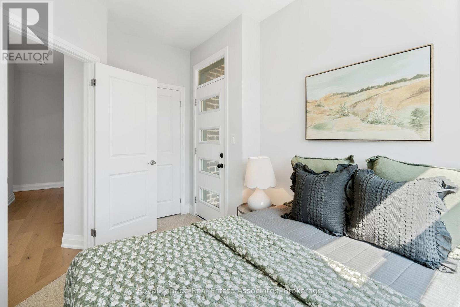 2459 Belt Lane, Oakville, Ontario  L6M 5L9 - Photo 33 - W12513392