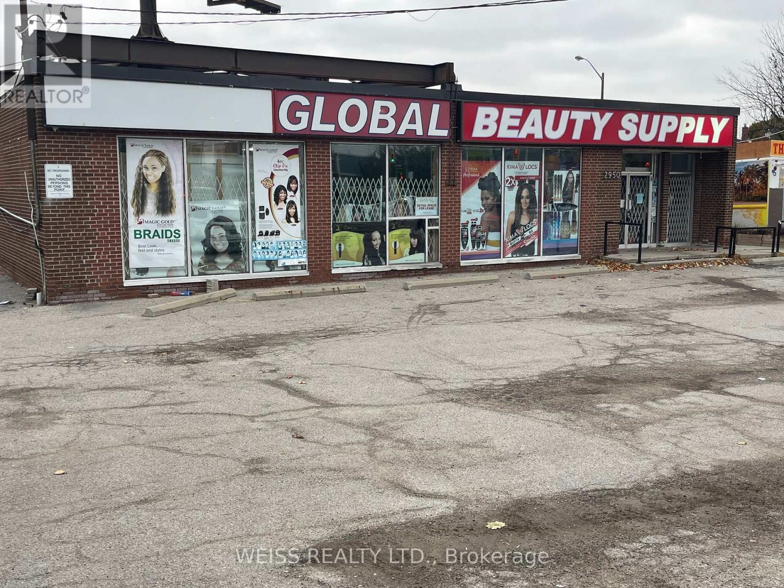 2950 JANE STREET, Toronto, Ontario