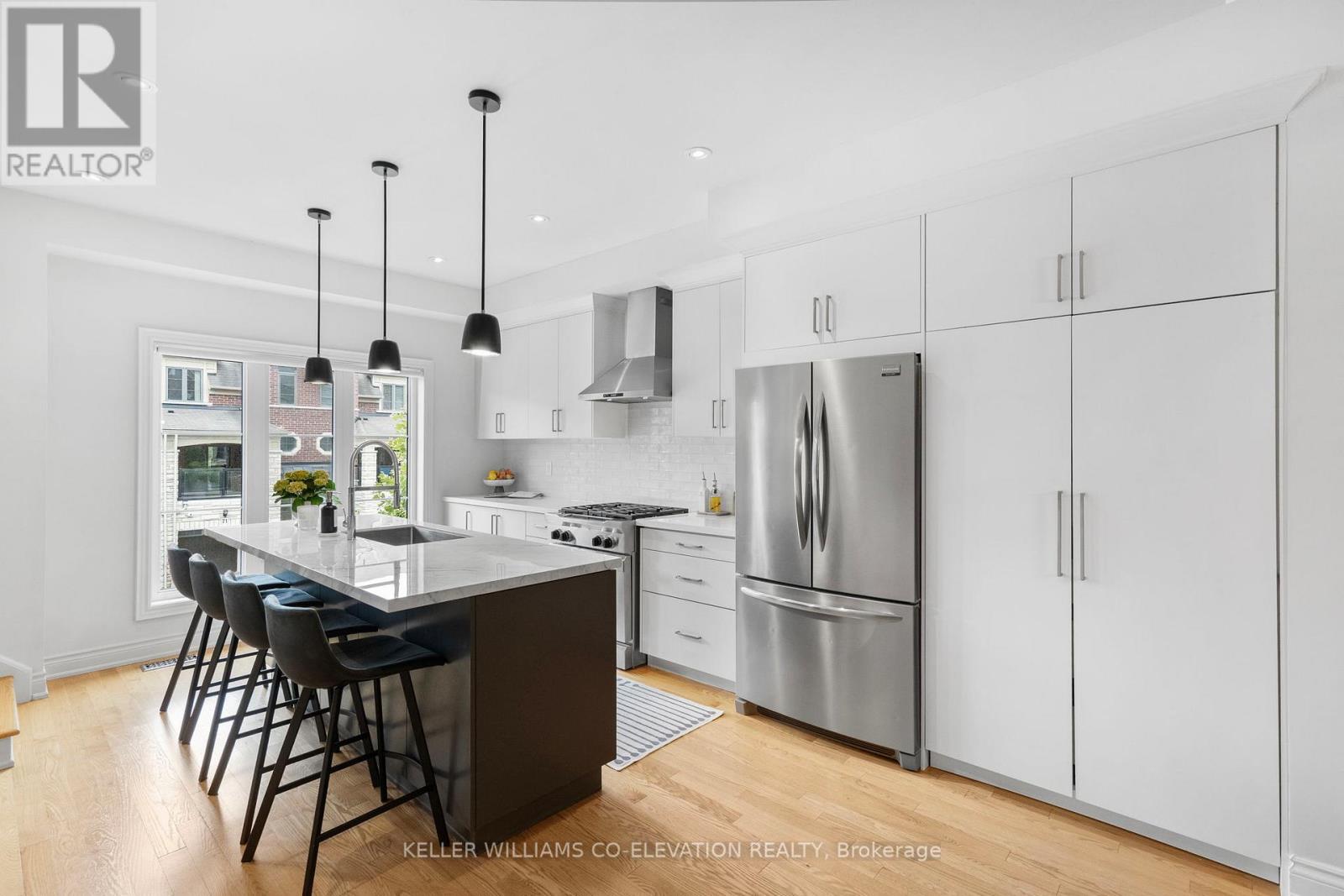 70 Dryden Way, Toronto, Ontario  M9R 0B2 - Photo 10 - W12513412