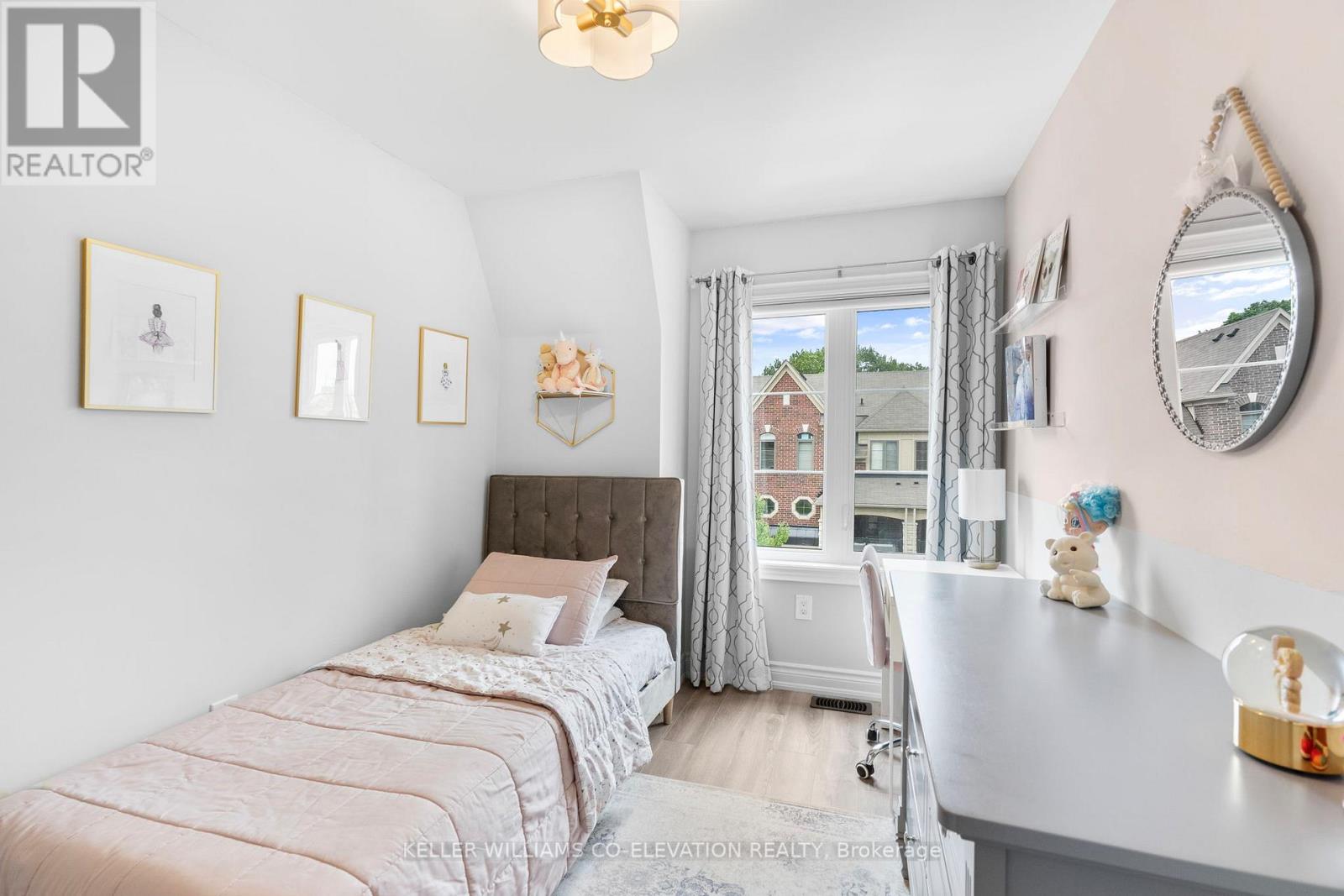 70 Dryden Way, Toronto, Ontario  M9R 0B2 - Photo 25 - W12513412