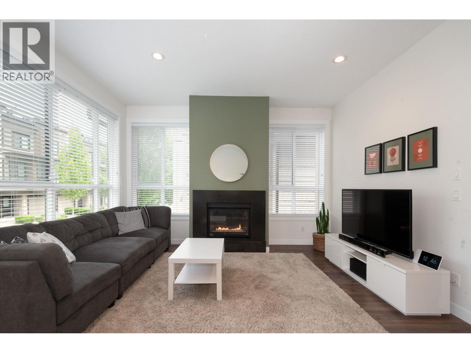 7 100 Wood Street, New Westminster, British Columbia  V3M 0H6 - Photo 3 - R3048721