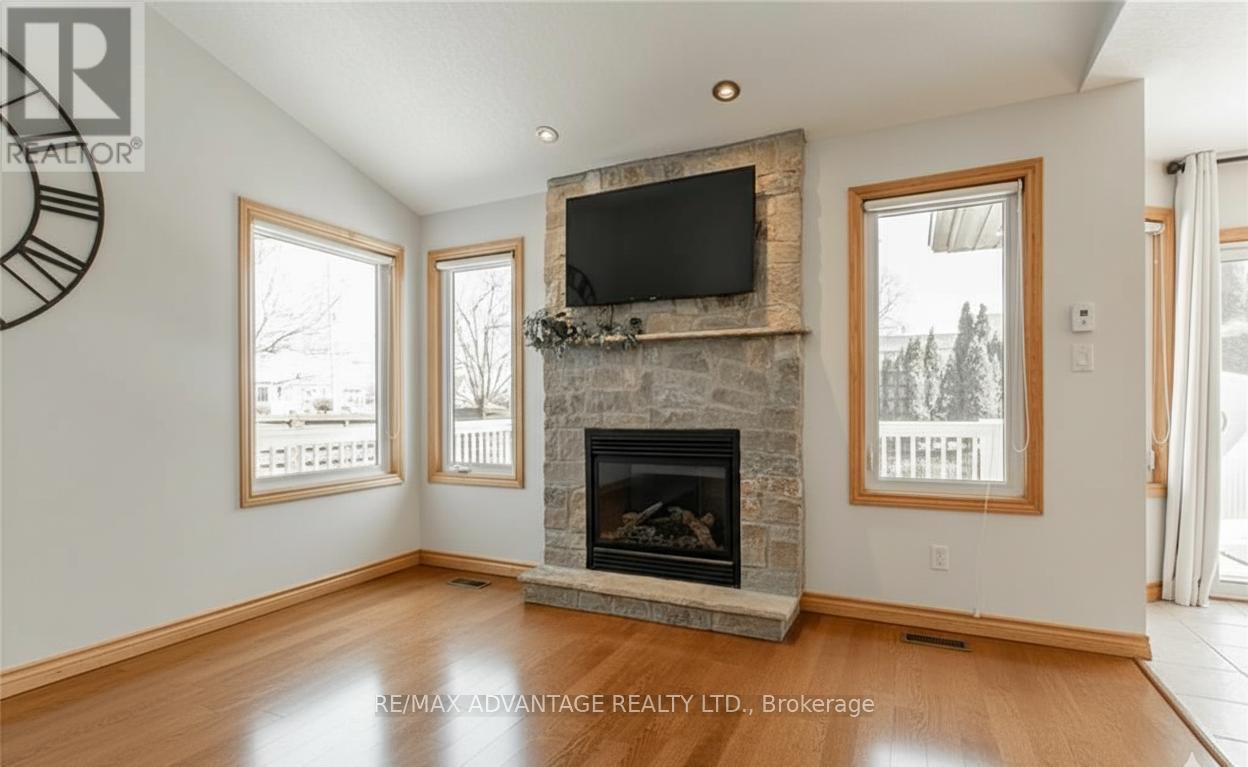 1 Huntington Terrace, St. Thomas, Ontario  N5R 6H1 - Photo 6 - X12513428