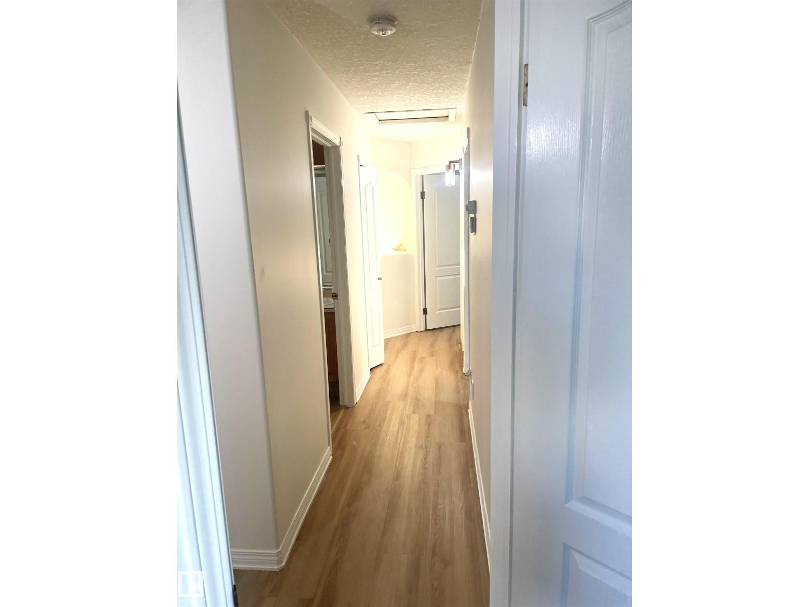 1043 Jones Cr Nw, Edmonton, Alberta  T6L 6Y2 - Photo 11 - E4464797