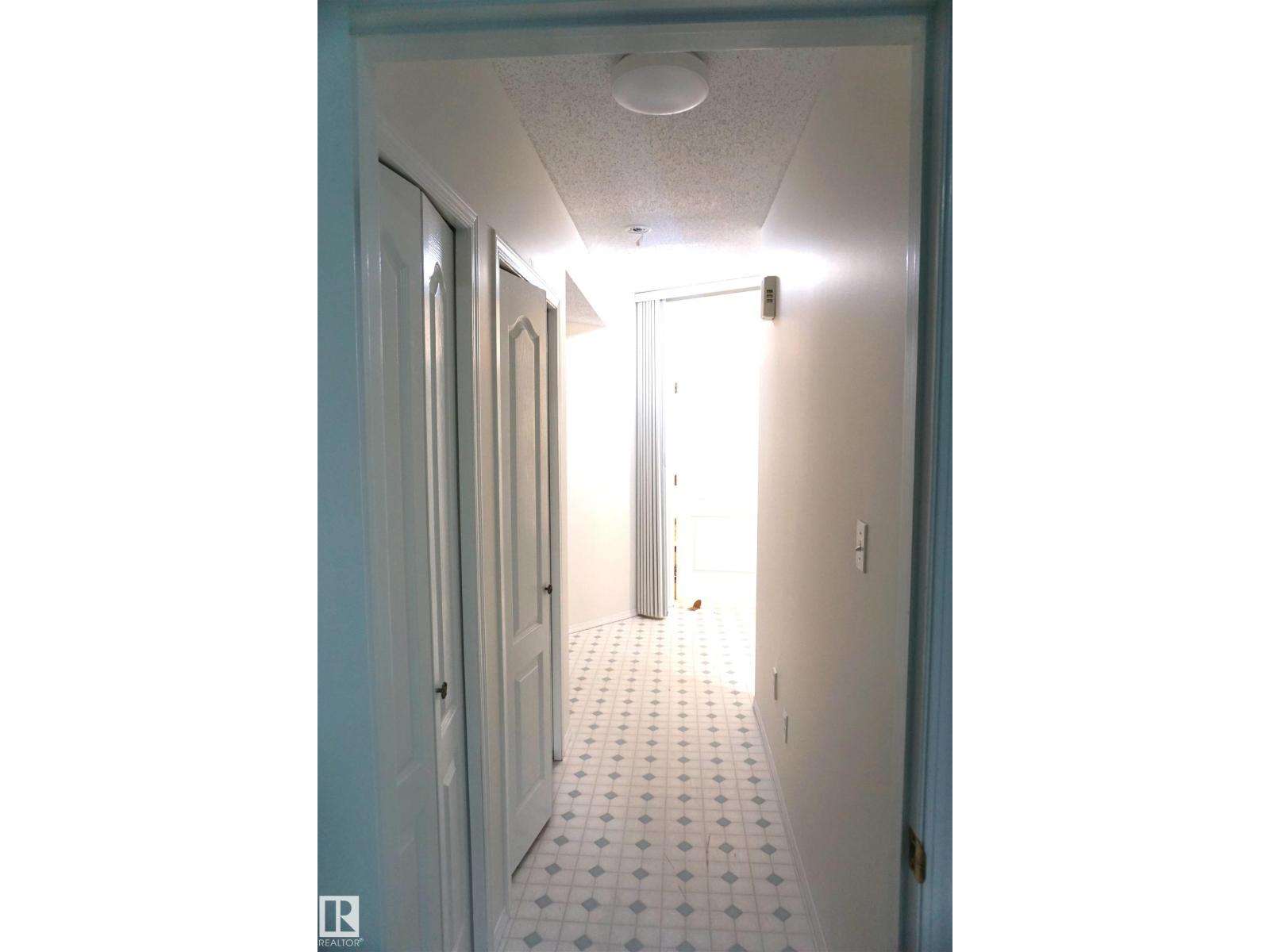 1043 Jones Cr Nw, Edmonton, Alberta  T6L 6Y2 - Photo 19 - E4464797