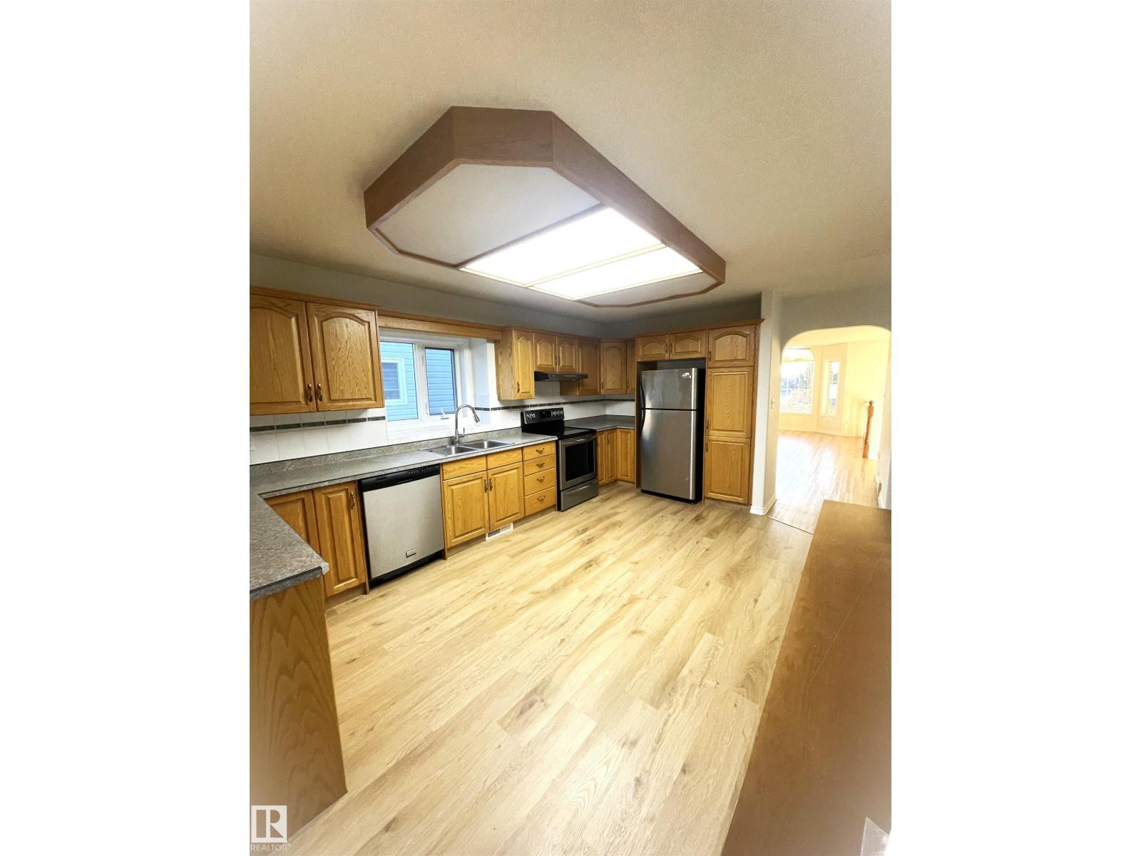 1043 Jones Cr Nw, Edmonton, Alberta  T6L 6Y2 - Photo 9 - E4464797