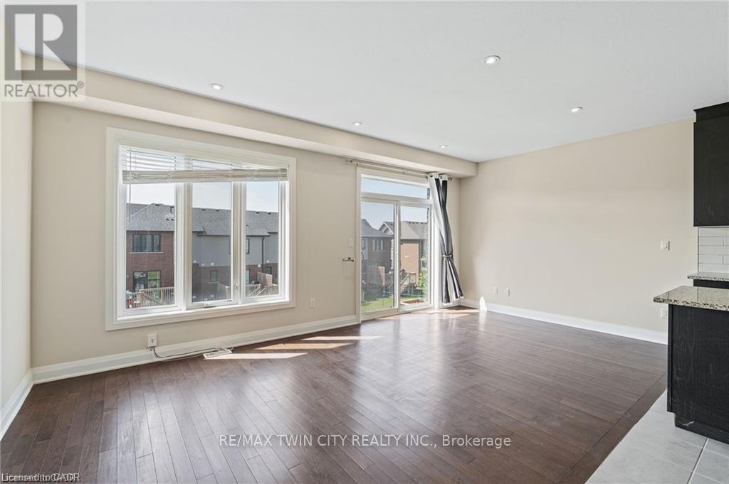 34 Sportsman Hill Street, Kitchener, Ontario  N2P 0J3 - Photo 29 - X12513174