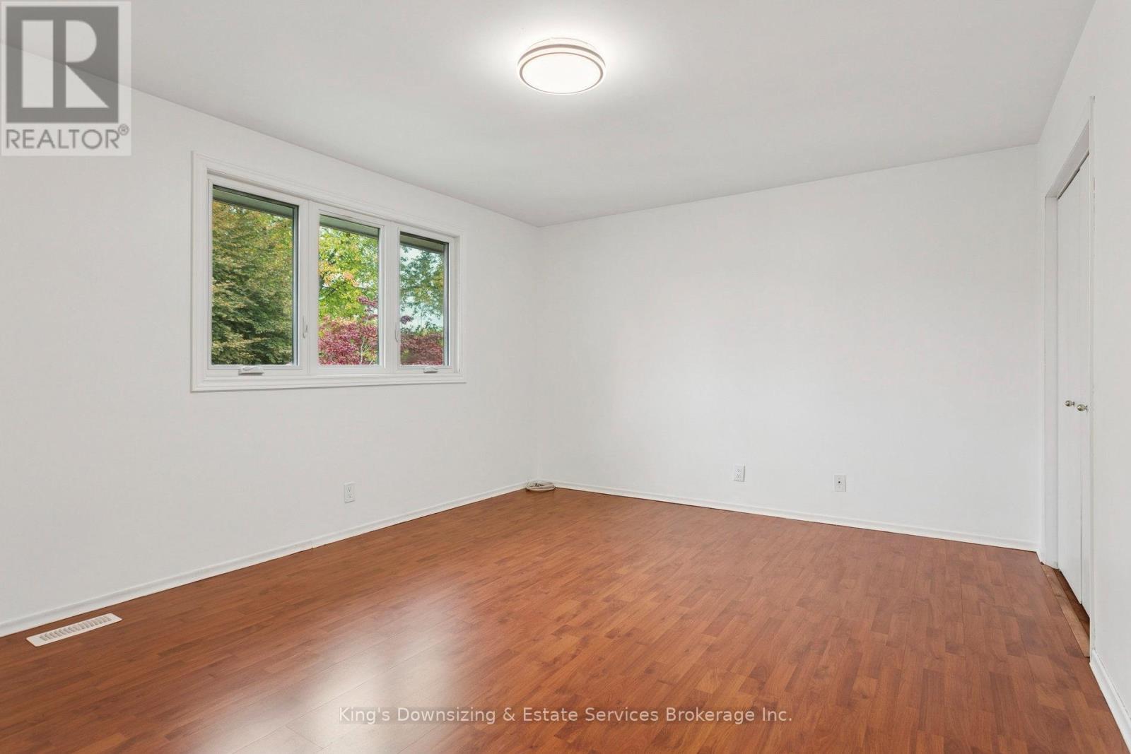 142 Lynbrook Drive, Hamilton, Ontario  L9C 2K9 - Photo 18 - X12513192