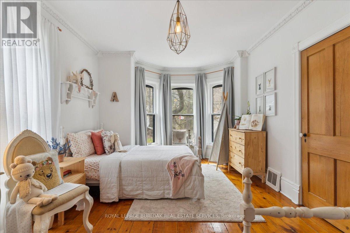 123 Main Street W, Grimsby, Ontario  L3M 1R9 - Photo 26 - X12513316