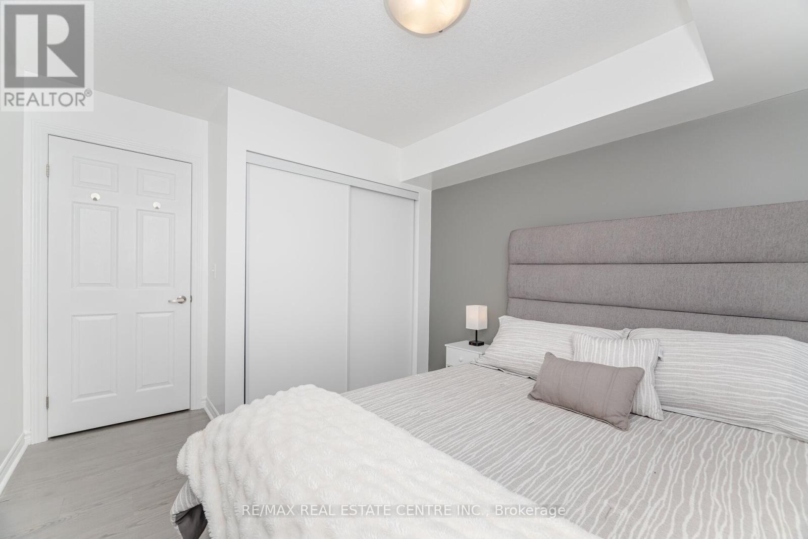 409 - 45 Kingsbury Square, Guelph, Ontario  N1L 1C3 - Photo 17 - X12513326